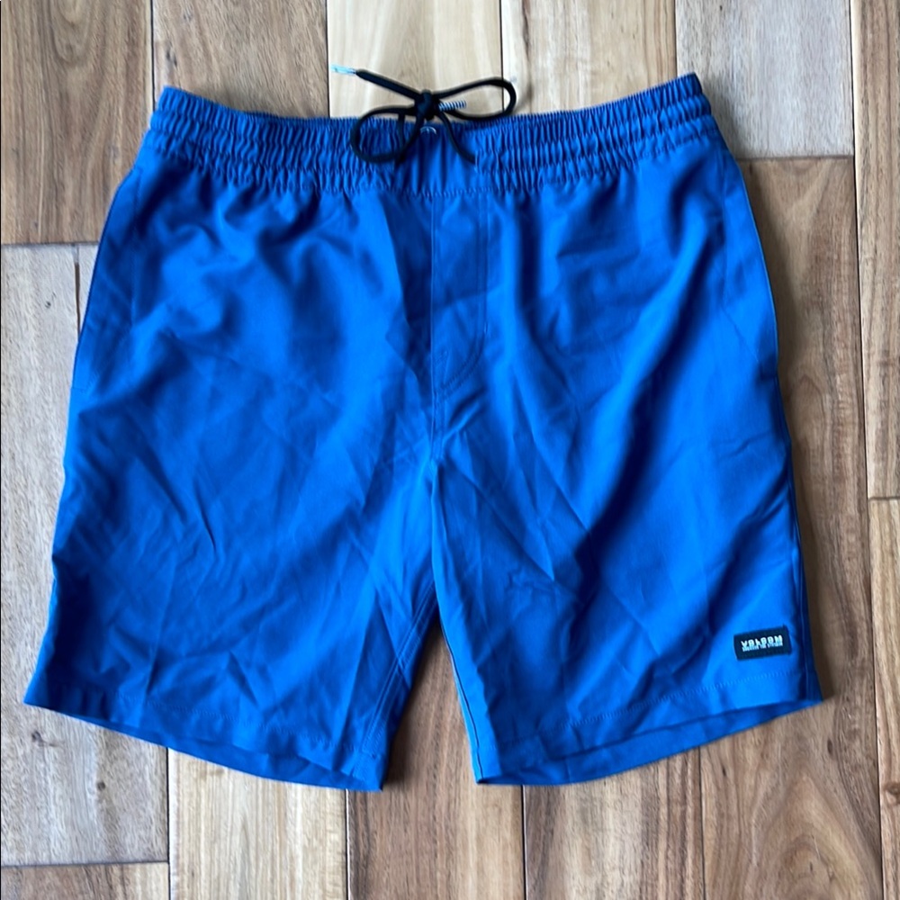 VOLCOM Walking Shorts